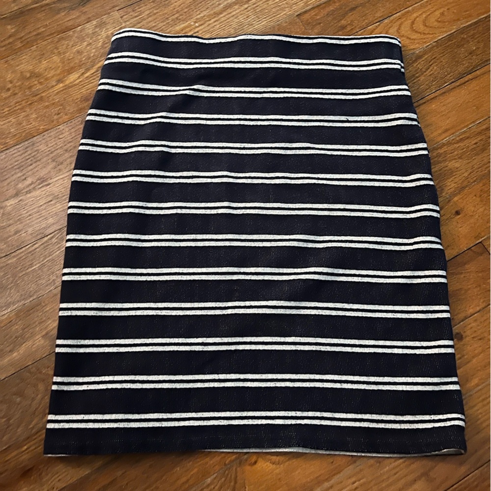 Loft navy striped skirt